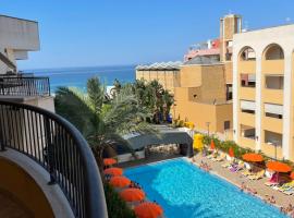 appartamento vista mare da MARY，位于加利波利利多岛圣乔凡尼沙滩附近的酒店