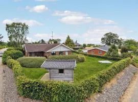 Stunning Home In Hesselager With Kitchen