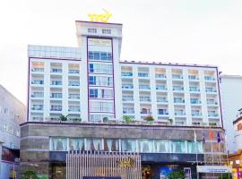 TTC Hotel - Can Tho，位于芹苴宁侨行人天桥附近的酒店