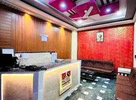 Hotel Gokul Palace