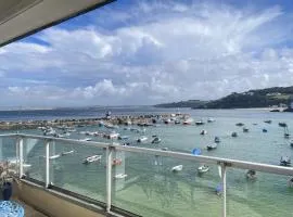 Crows Nest - panoramic views of St Ives harbour
