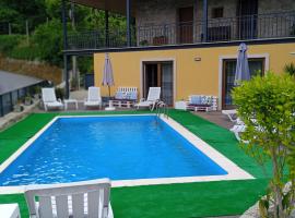 Casa do Toucedo - Encanto da Natureza Caniçada / Gerês，位于卡尼萨达的酒店