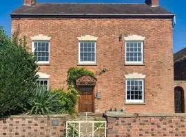 Cosy Farm house in Forest of Dean