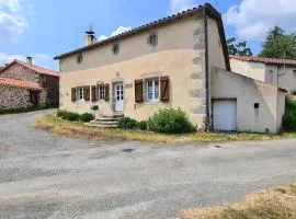 Chez Lili Maison de campagne gîte familial