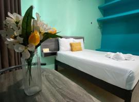 Hotel Murallas Capital，位于坎佩切阿尔博托·阿库尼亚·昂盖国际机场 - CPE附近的酒店