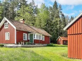 5 person holiday home in Fjärås-By Traum