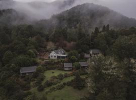 Maruia River Retreat，位于Shenandoah的自助式住宿