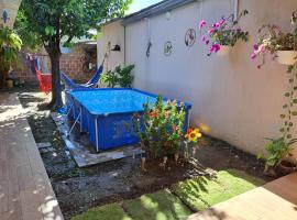 Casa de descanso con piscina, en venadillo，位于Venadillo的宠物友好酒店