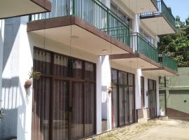 Sandaru Hotel & Homestay，位于Katugastota的酒店