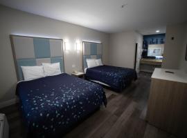 Mid City Inn & Suites Pico Rivera，位于皮科里韦拉的酒店