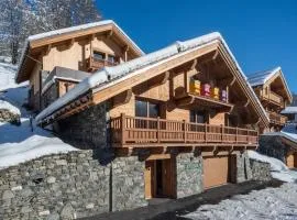 Chalet Kashmir 5MIN des pistes en voiture parking privé, spa, sauna