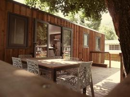 Camping pays de Beille，位于莱卡巴讷的酒店