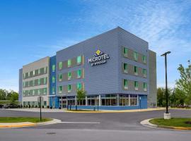 Microtel Inn & Suites by Wyndham Winchester，位于温彻斯特的酒店