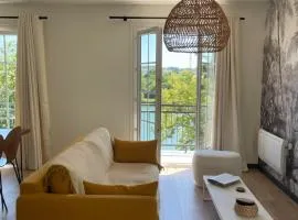 Ambiance Seine, Appartement lumineux en bordure de Seine - Chouette