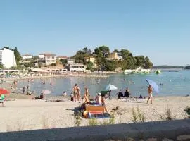 Apartment in Banjol with balcony, air conditioning, WiFi, dishwasher 4888-1