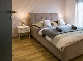 Dévai-LUX Apartman Sárvár