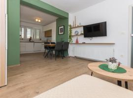 Adria Krk Apartment，位于克尔克的酒店