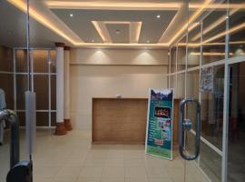 Regal one hotel，位于Kalām的酒店