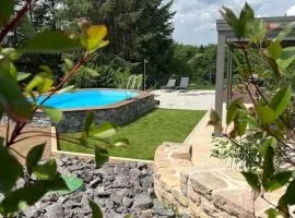 Le Clos du Chêne, maison avec sauna, spa et piscine