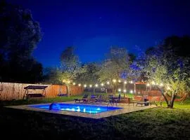 Horace Guesthouse POOL & HOT TUB & BIKES & RIVER