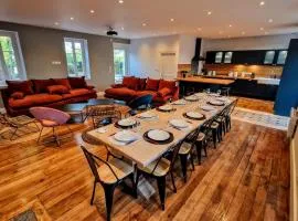 La Villa 1848 by Vindihouses - piscine chauffée - sauna - billard - babyfoot