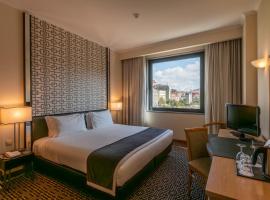 世界酒店，位于里斯本的酒店