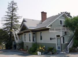 Marin Edwardian Mansion w/ San Francisco Bay Views，位于圣拉斐尔的酒店