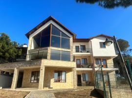KÖŞK HOTEL，位于格克切达镇的酒店