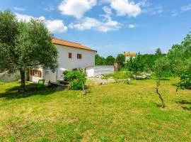 Gorgeous Home In Kras With House A Panoramic View