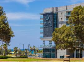 West All Suites Hotel Ashdod，位于阿什杜德的酒店