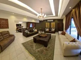Luxury holiday villas in Bahrain for Families