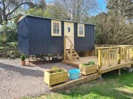 annes hatch hut