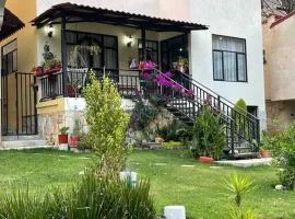 Hermosa casita con vista al río.