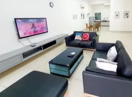 JOVIAL 2 STOREY HOME 4ROOM 6PAX ONLY @ALMA JUSCO