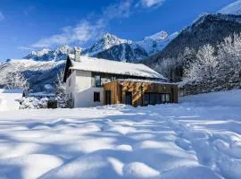 Chalet Sous les Bois