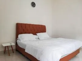 Adela Homestay Syariah Near Universitas Muhammadiyah Jambi Mitra RedDoorz