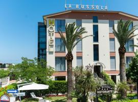 Hotel La Bussola，位于奥托纳的酒店