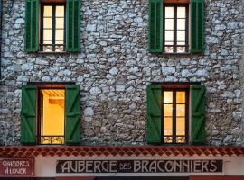 Auberge des braconniers，位于Ampus的酒店