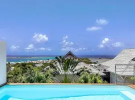 Villa Bleu Horizon with private pool overlooking Orient Bay