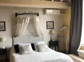 恩特雷维涅当泰勒斯旅馆