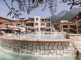 June Stay Lake Garda，位于布雷佐内加尔达的酒店