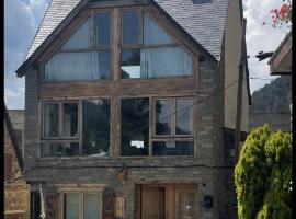 Zoe，位于Vilam&oacute;s的自助式住宿