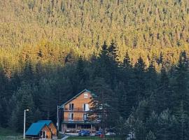Apartmani JEZERO，位于扎布利亚克的酒店