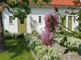 Stenkullens gårdshus，位于Borensberg的酒店