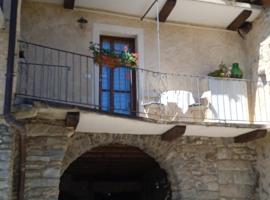 Casa Elisa apartment，位于阿尔梅诺的酒店