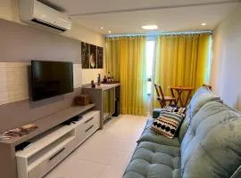 Apartamento espetacular na MELHOR praia da Bahia, GUARAJUBA é uma das únicas praias com selo azul do Brasil -Luxo, lazer, diversão e tranquilidade! Projetado para que você tenha a melhor experiência em hospedagem - Condominio tipo resort, o mais procurado