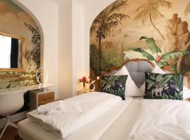 WEISSES ROSS DESIGNHOTEL，位于基希海姆博兰登的酒店
