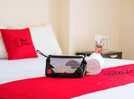 RedDoorz Syariah @ Jatiwangi Guest House 2 Cafe & Resto，位于Jatiwangi的酒店