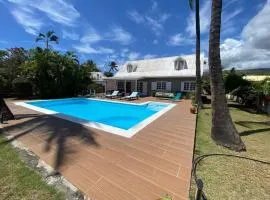 Villa Laurier Rose avec piscine proche lagon de La Saline