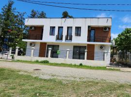 Rio cottage apartment，位于乌雷基的乡村别墅